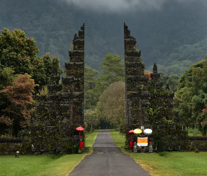 Gate of Handara